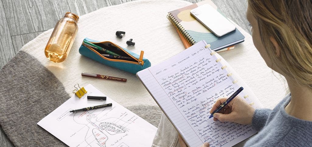 Préparer ses fiches de révision pour bien mémoriser